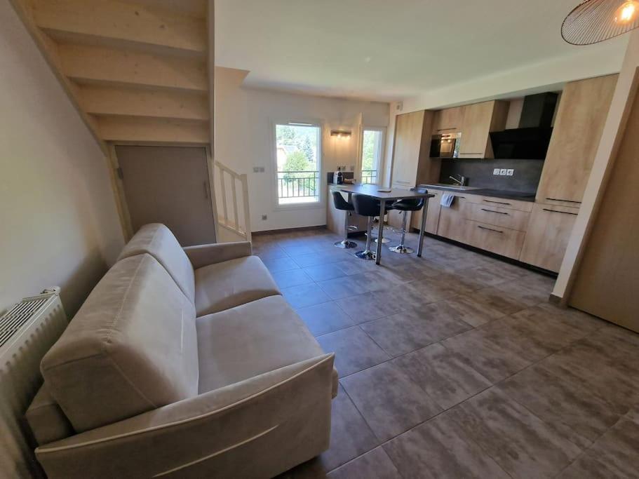 Apartmán Superbe T2 Duplex Vue Sur Les Montagnes Chorges Exteriér fotografie