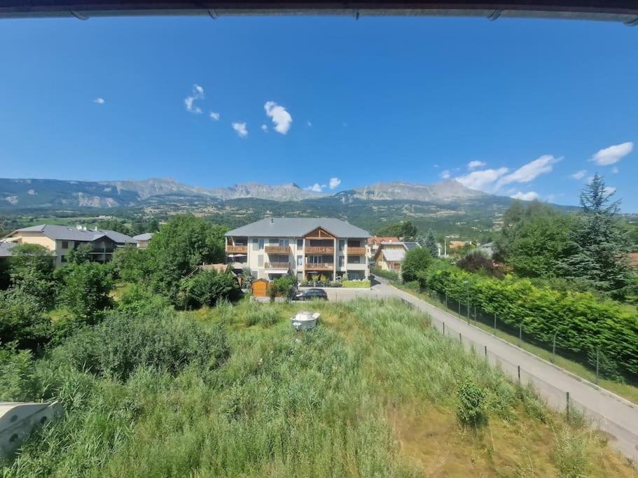 Apartmán Superbe T2 Duplex Vue Sur Les Montagnes Chorges Exteriér fotografie